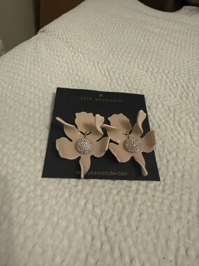 Lele Sadoughi Beige Floral Drop Earrings with Crystal Centers